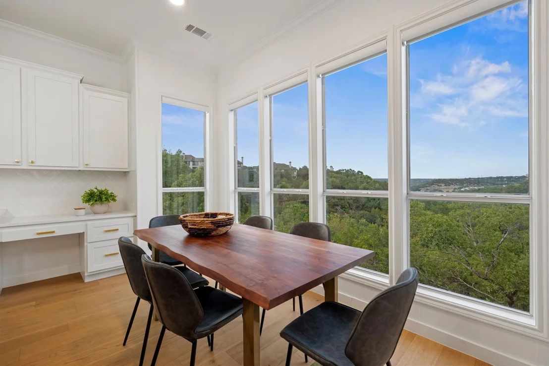 Photo of 5000 Valburn CT