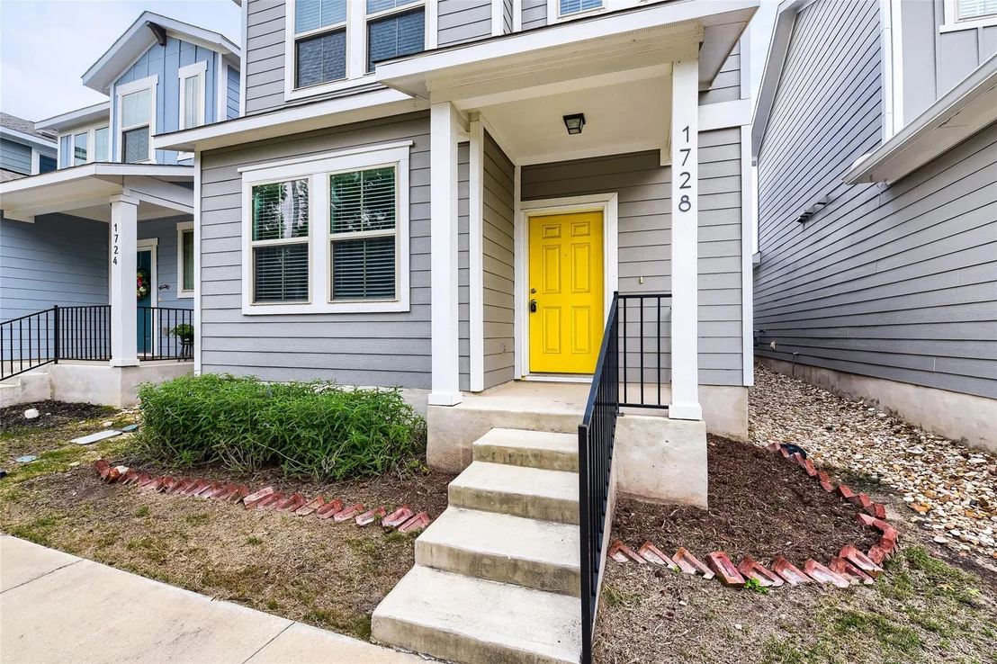 Photo of 1728 Artesian Springs XING