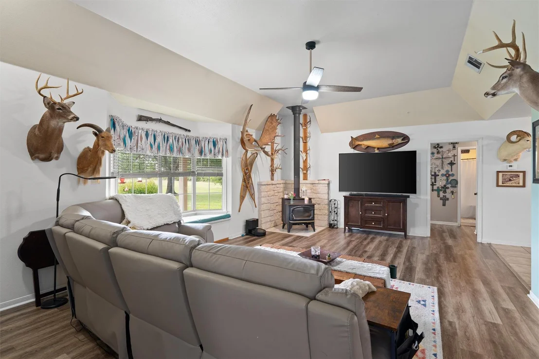 Photo of 1172 County Road 418