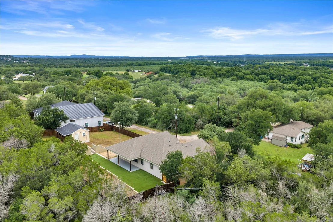 Photo of 511 Taylor DR