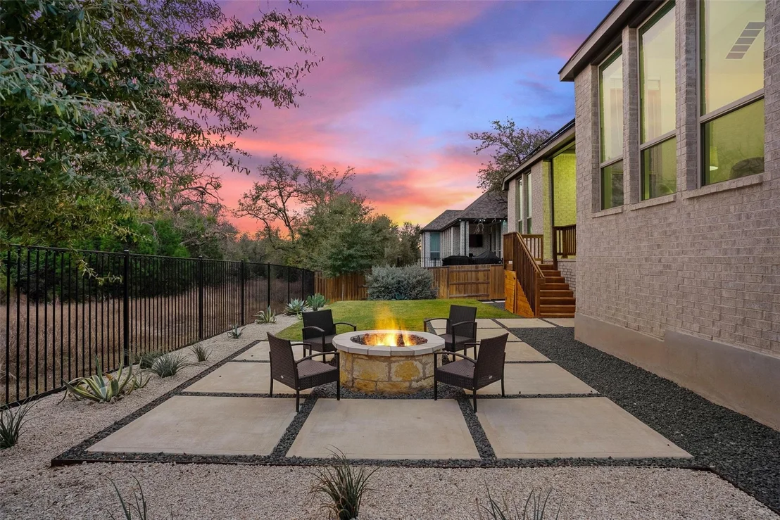 Photo of 503 Painted Creek WAY