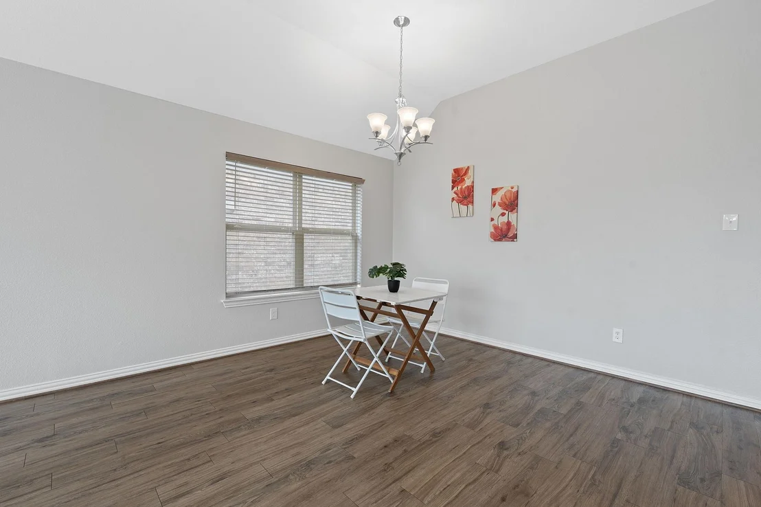 Photo of 582 Blossom Valley STRM