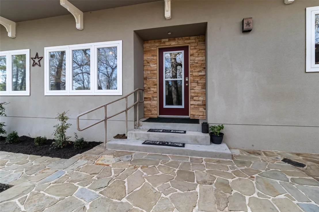 Photo of 172 William Higgins DR