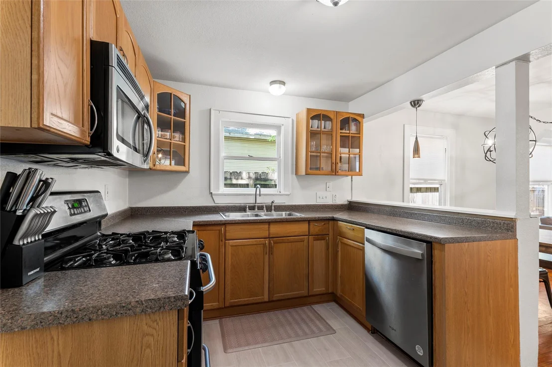 Photo of 1208 Cedar Ave