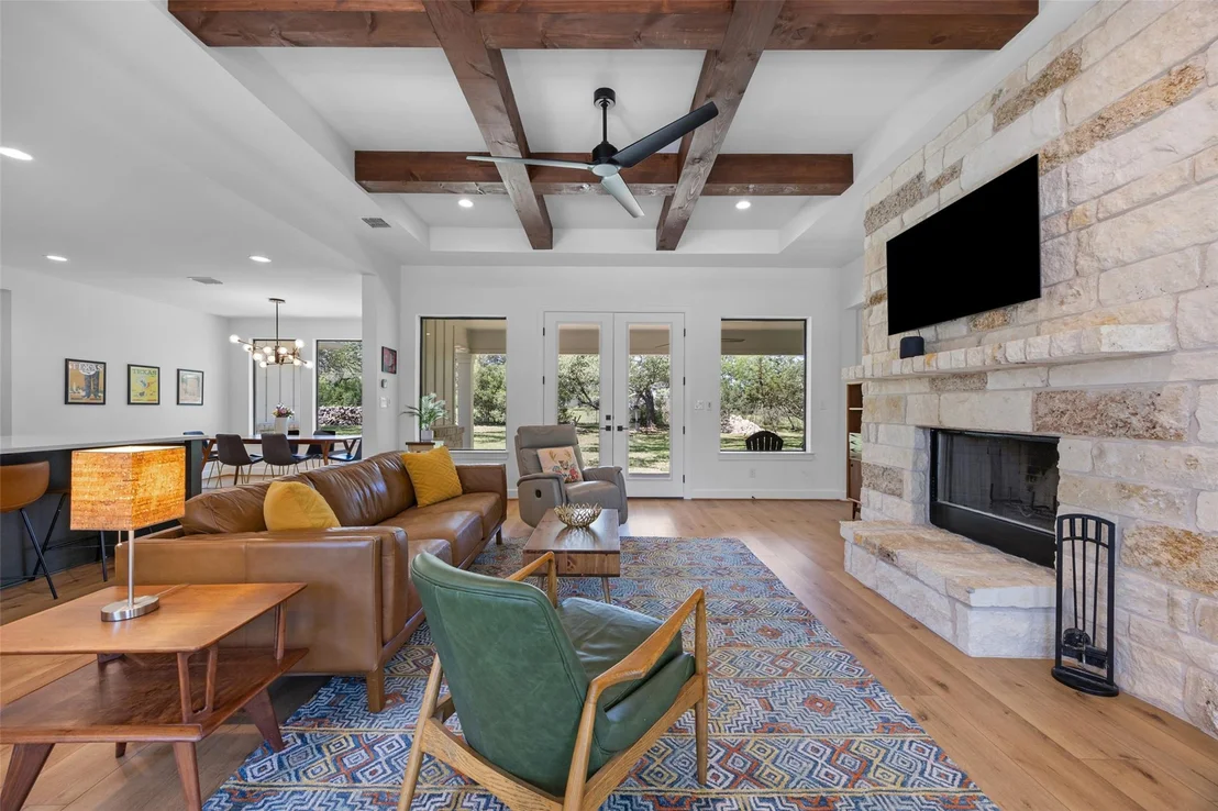 Photo of 114 Winding Oak DR