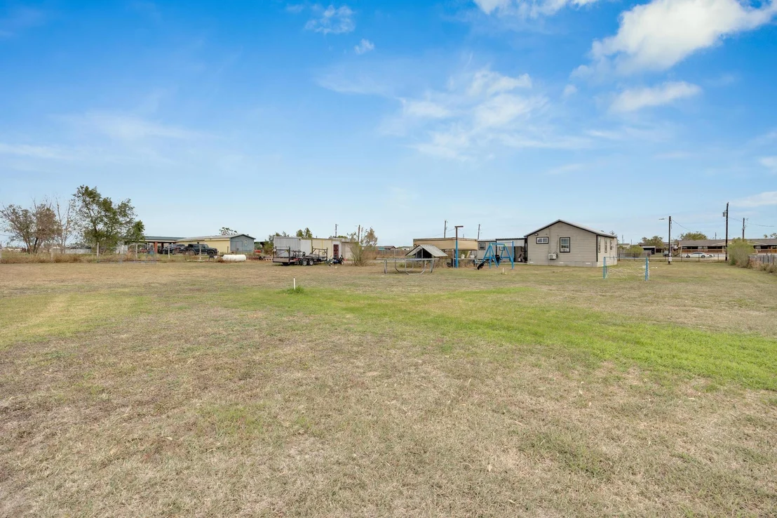 Photo of 106 Cloudberry LN
