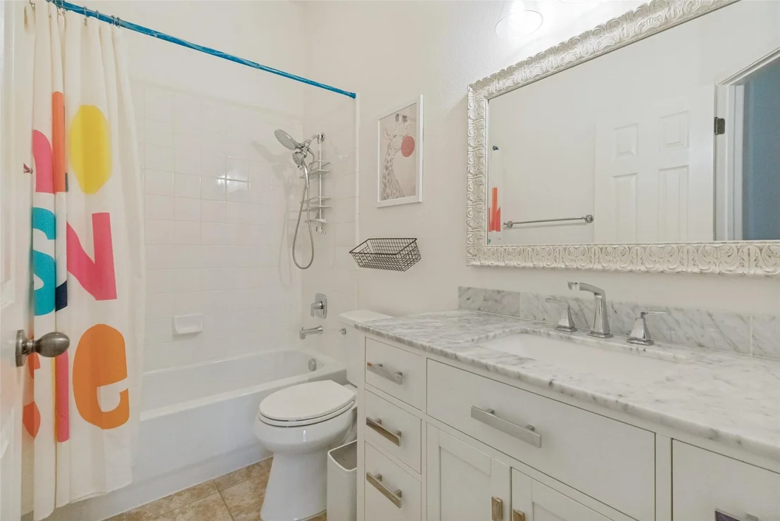 Photo of 703 Hegarty DR