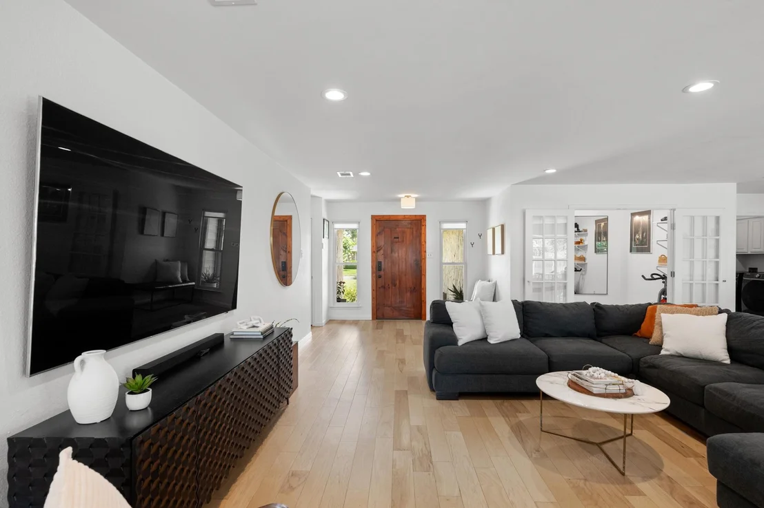 Photo of 6569 Fair Valley TRL