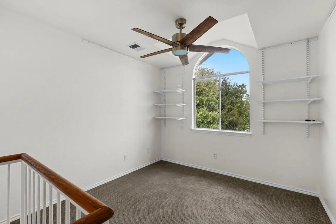 Photo of 136 Kirkland