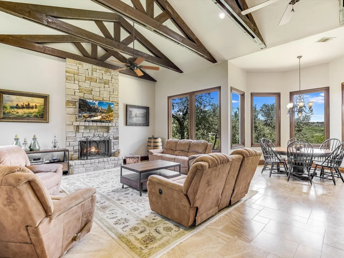 Photo of 6000 Lantern View DR