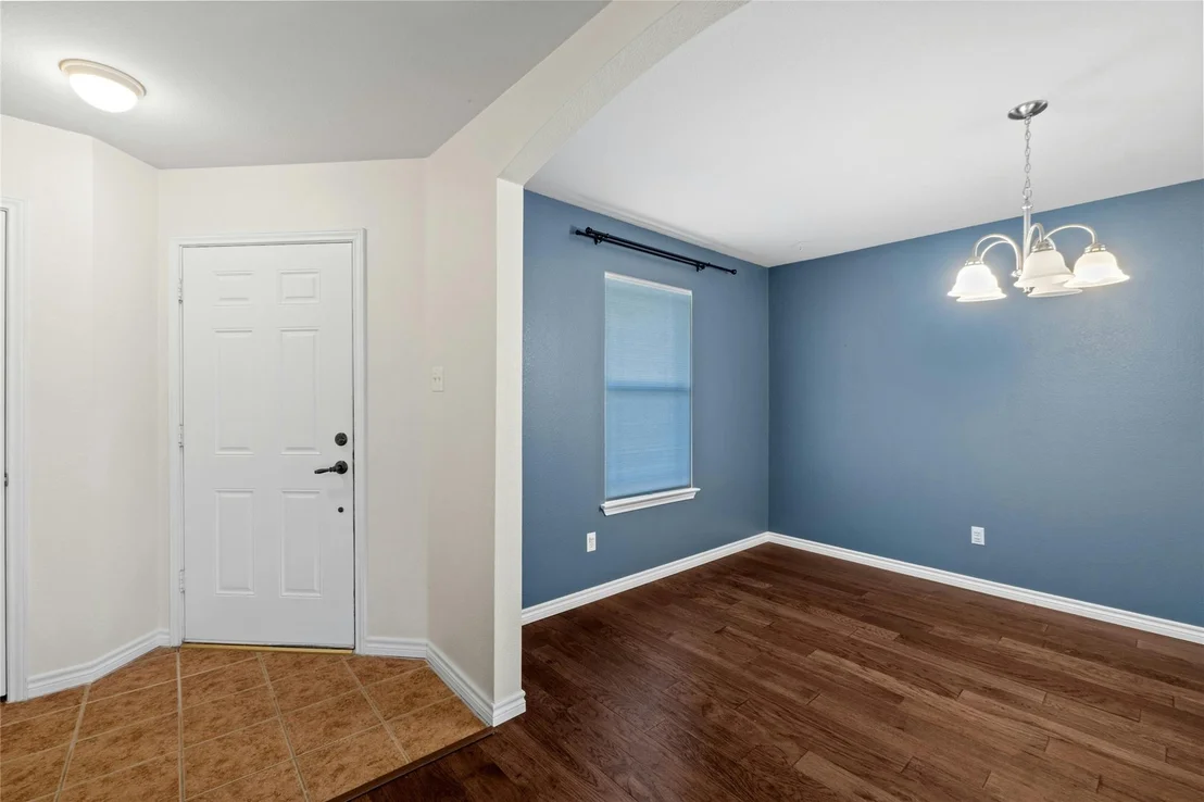 Photo of 1006 Terrace DR