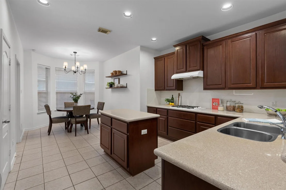 Photo of 3736 Pine Needle CIR