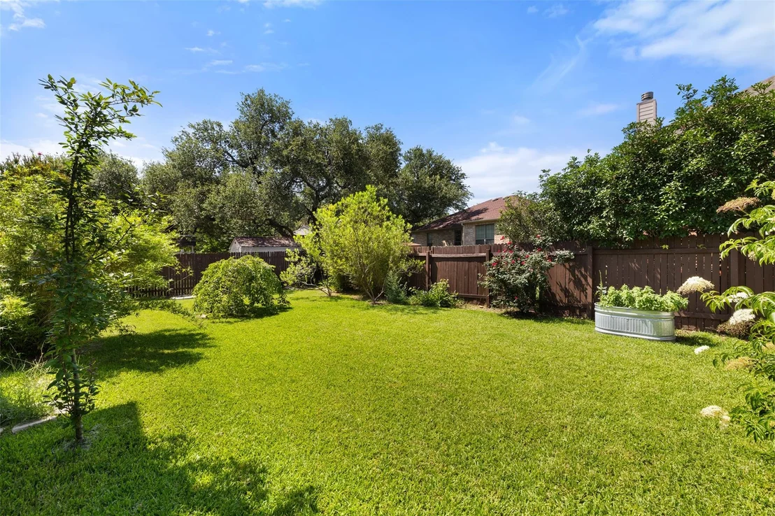 Photo of 107 Breakaway RD