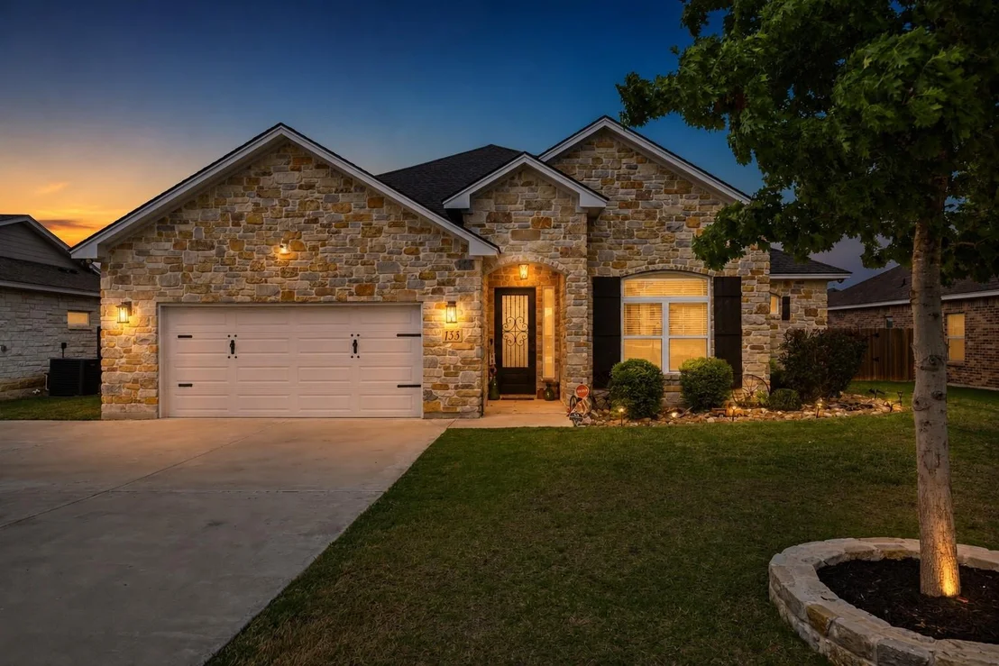 Photo of 133 Greg LN