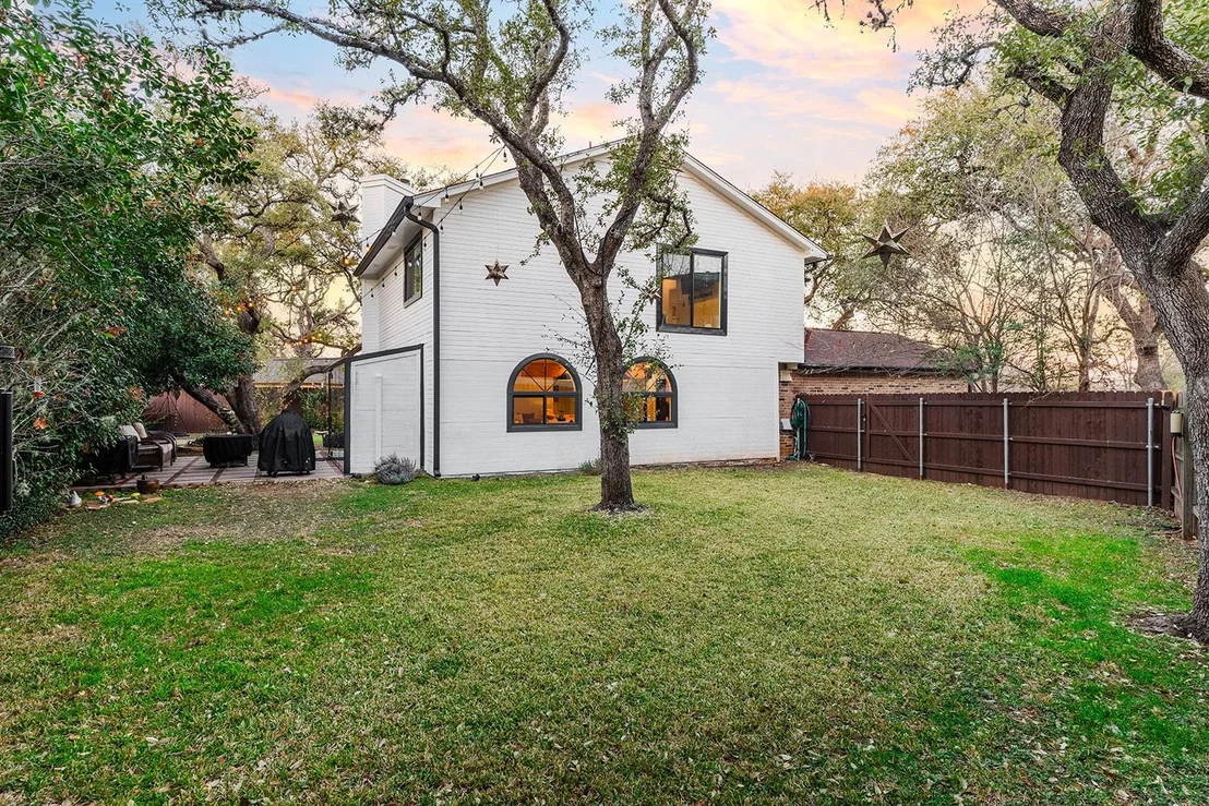 Photo of 3216 Fort Worth TRL