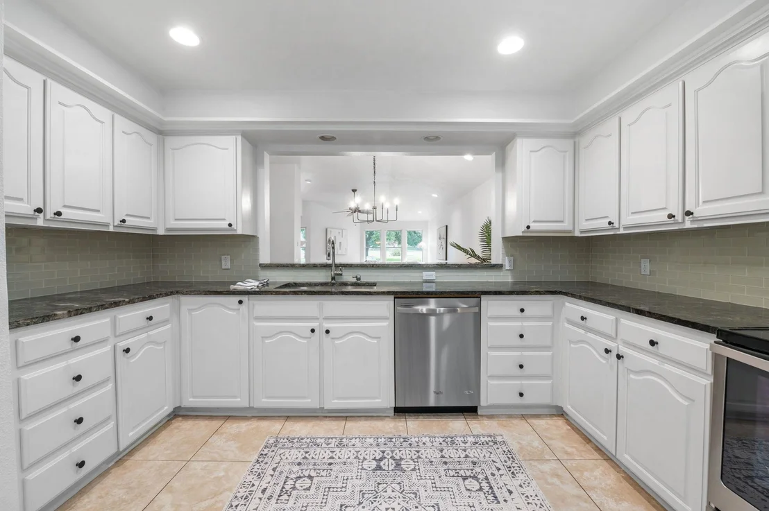Photo of Unit E at 11127 Pinehurst DR