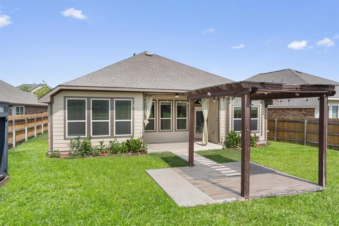 Photo of 708 Hereford LOOP