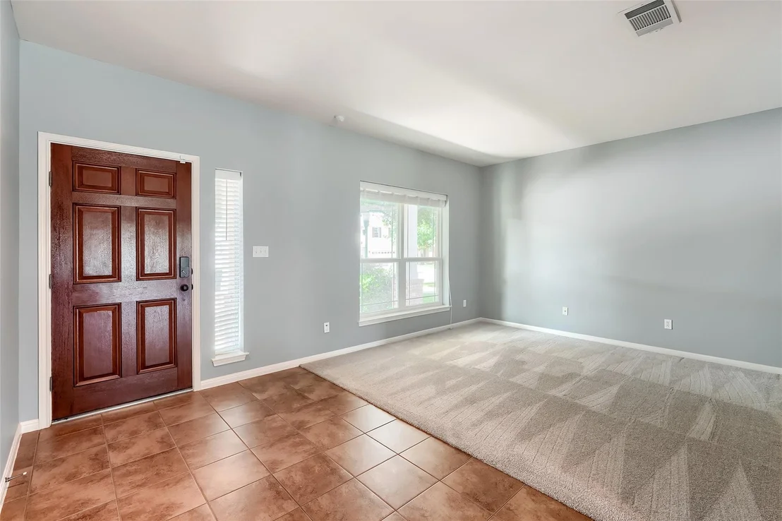 Photo of 7813 Squirrel Hollow DR