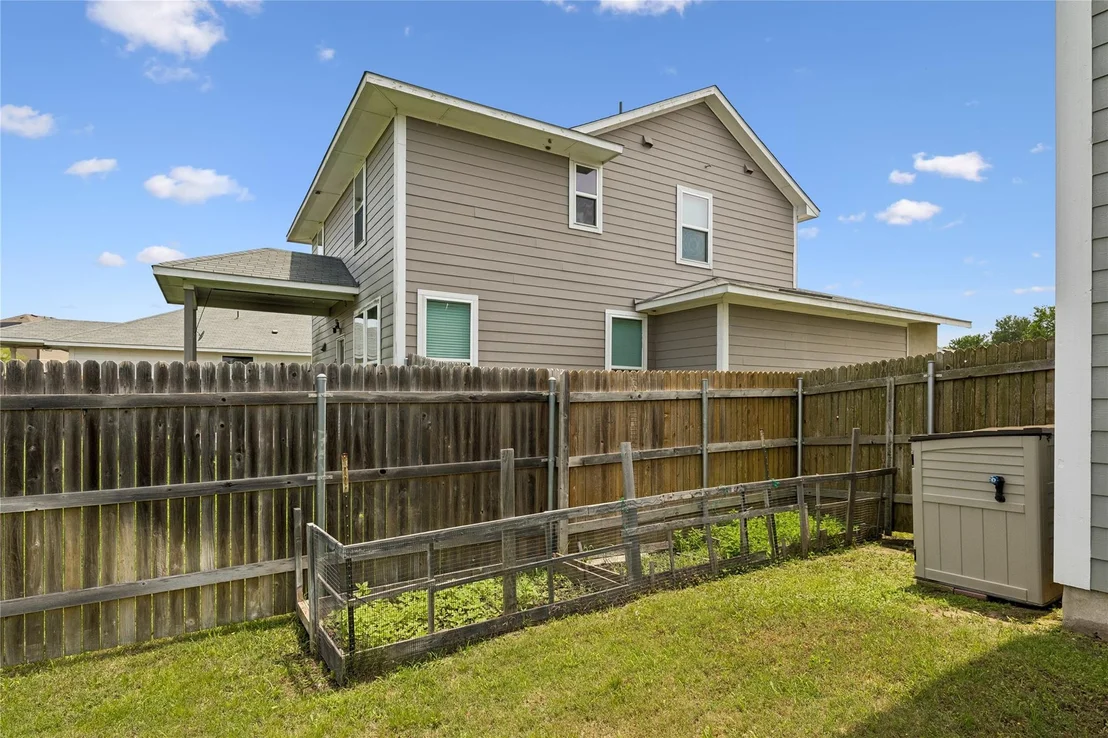 Photo of 318 Schuylerville DR