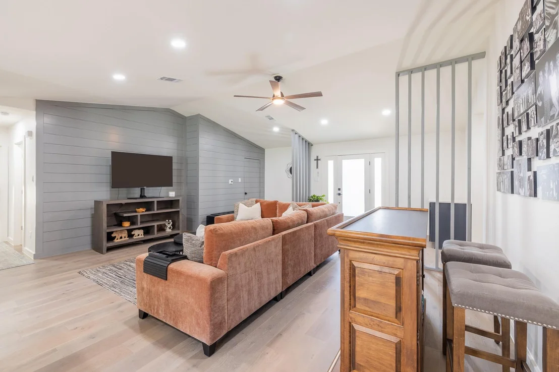 Photo of 2214 Lear LN