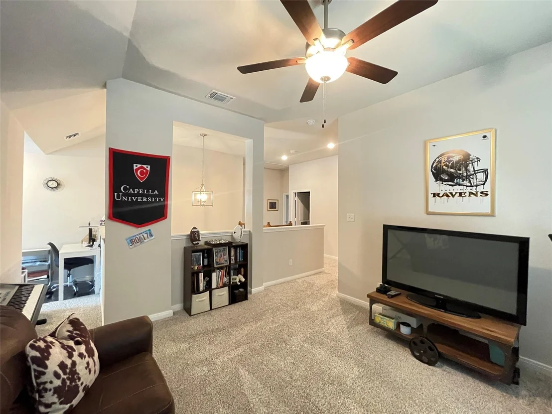 Photo of 804 McLaury CV