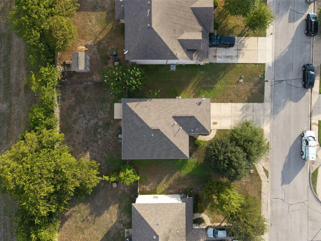 Photo of 221 Ames CV
