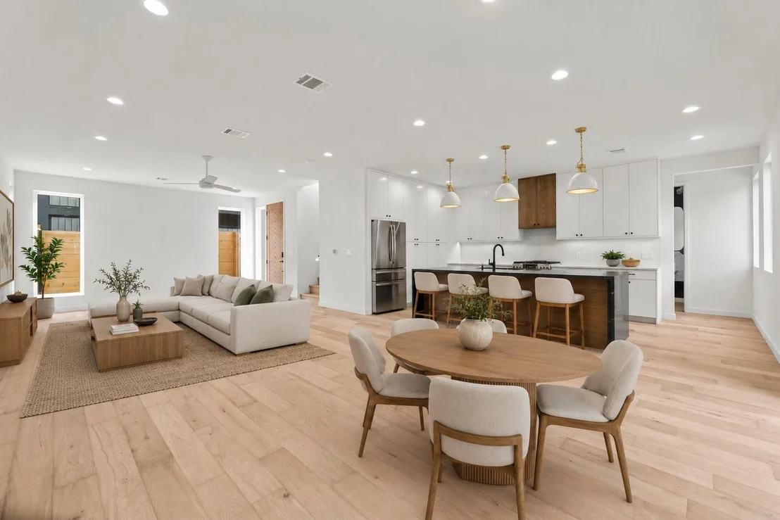 Photo of Unit 2 at 309 Franklin BLVD