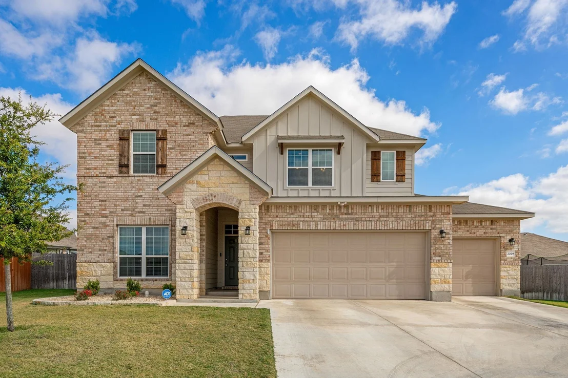 Photo of 2029 Collard CT