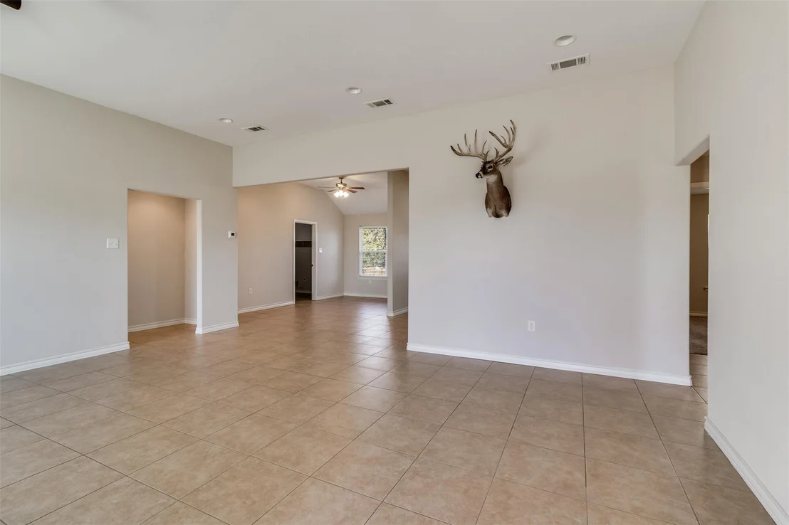 Photo of 126 Granite BLVD