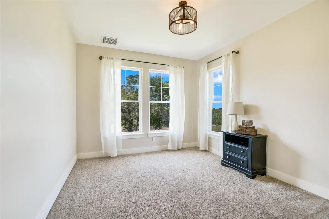 Photo of 600 Abbey RD