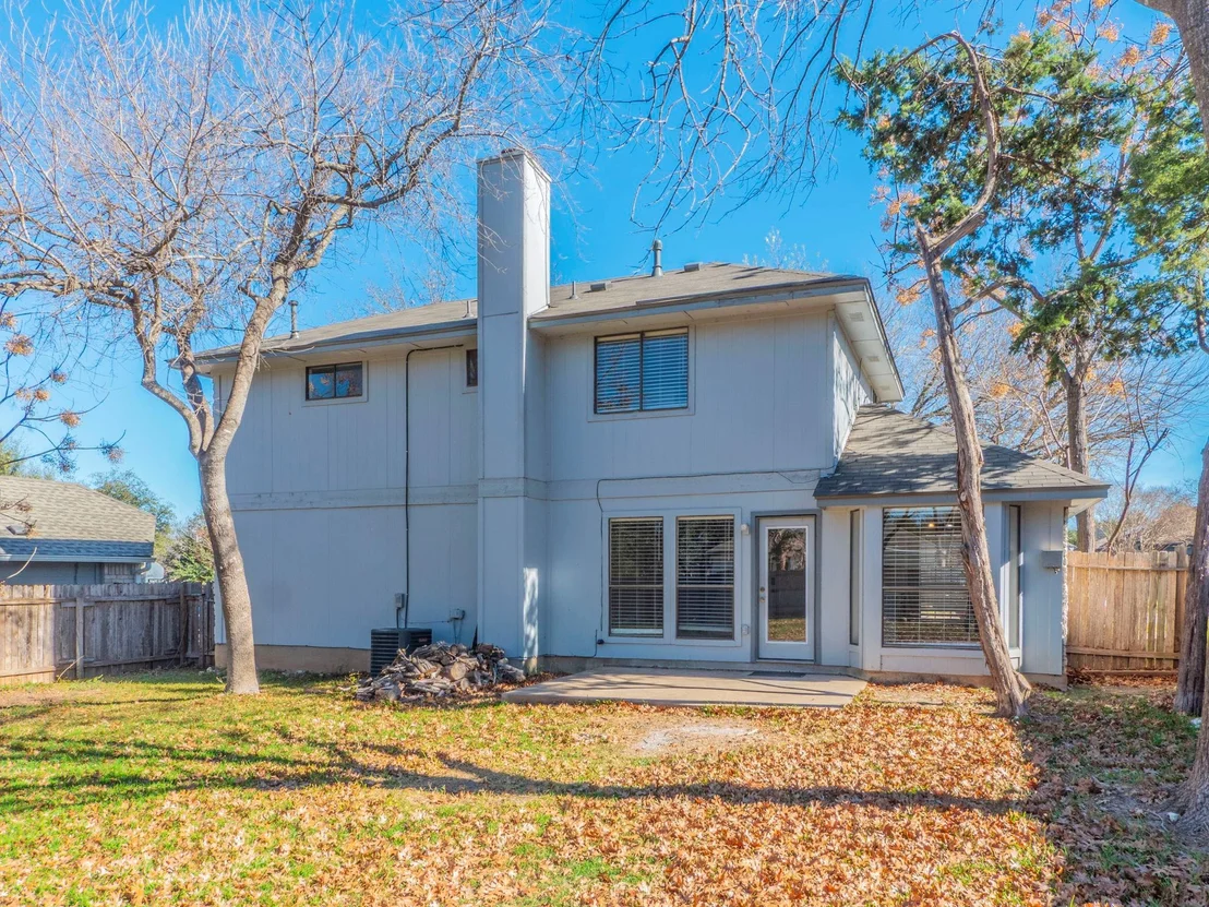 Photo of 1807 Parkwood DR