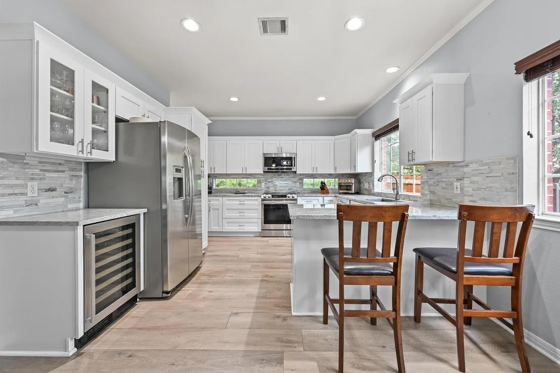 Photo of 7901 Henry Kinney ROW