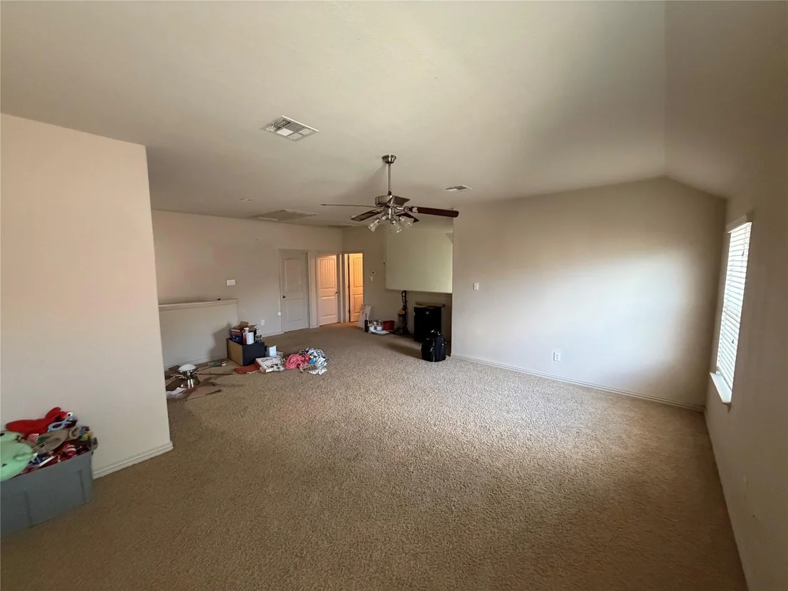 Photo of 2328 Ambling TRL