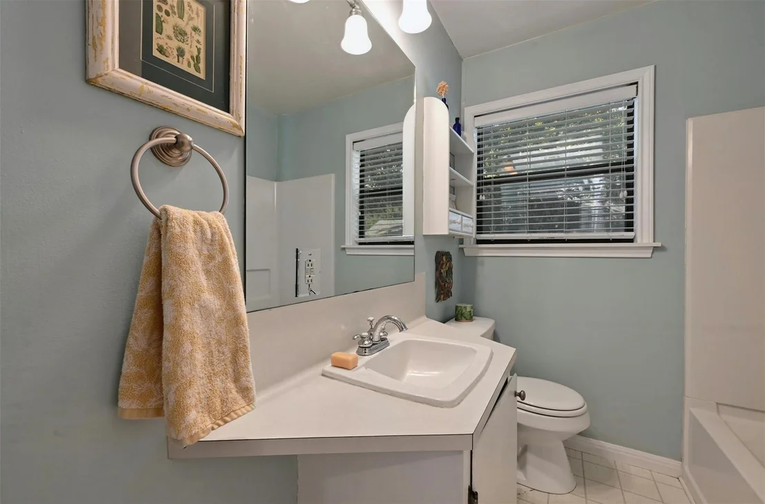 Photo of 5106 Valley Oak DR