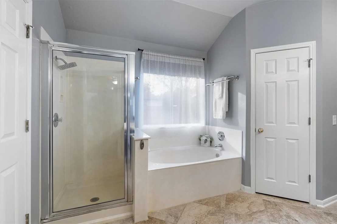 Photo of 121 Dogwood DR