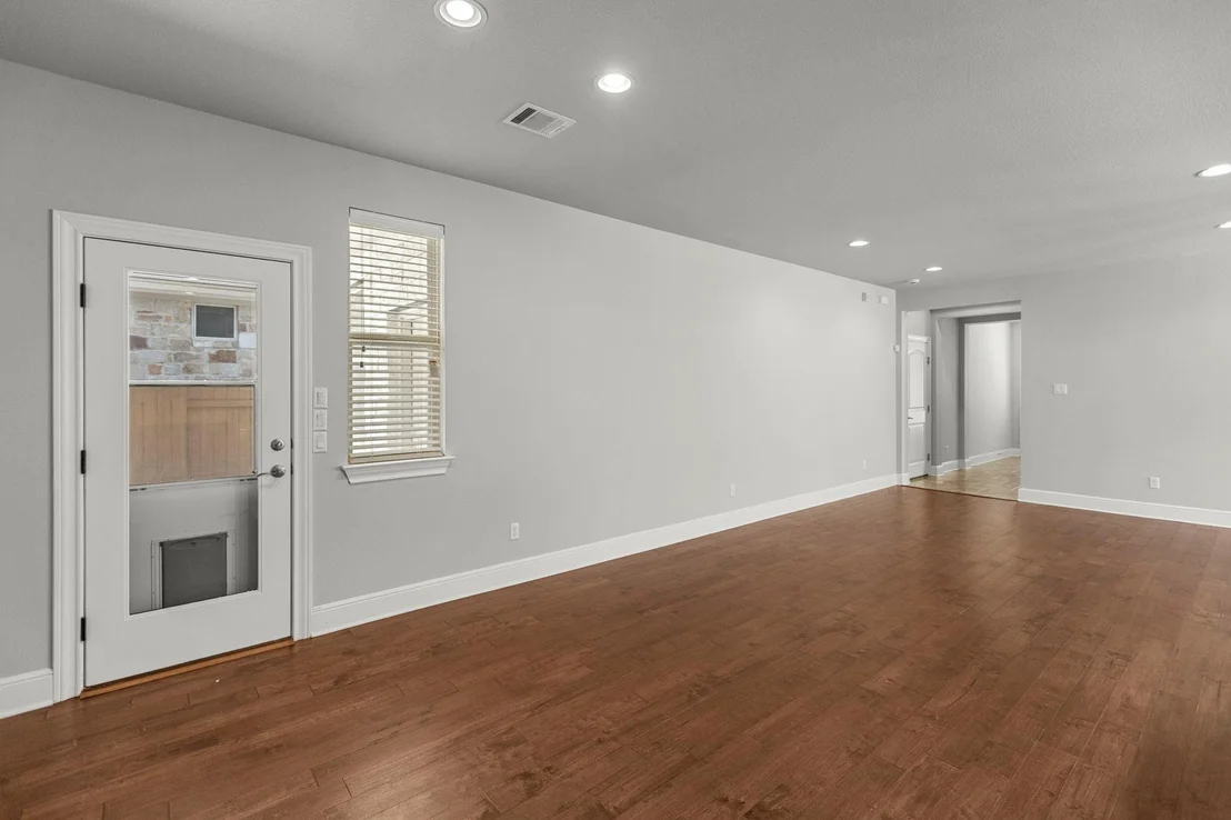 Photo of 205 Cherokee Rose CIR