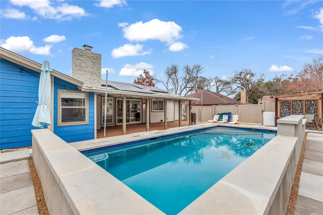 Photo of 6621 Wilton CIR