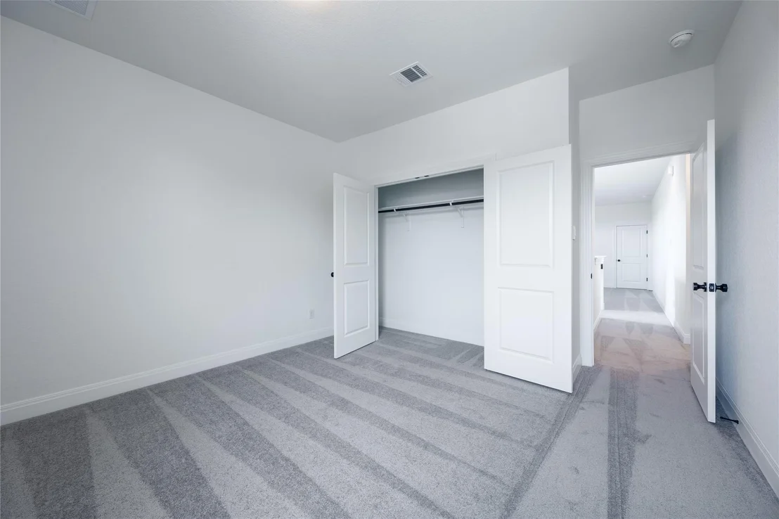 Photo of 324 Orleanian DR