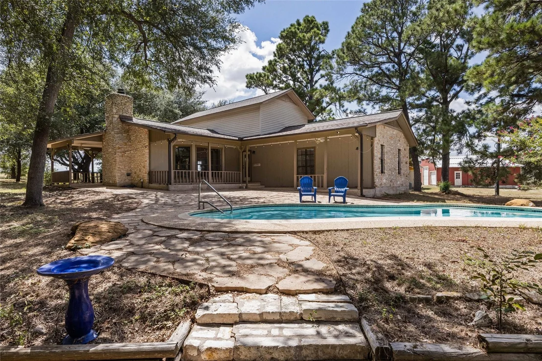 Photo of 446 Roemer RD