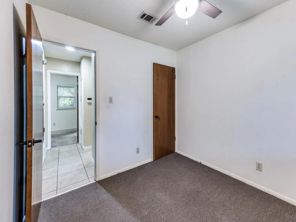 Photo of 817 Glen Oak DR