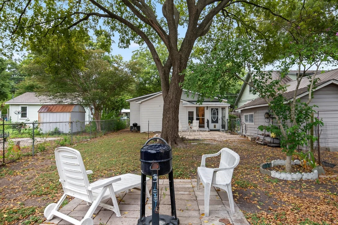 Photo of 1708 Payne Ave