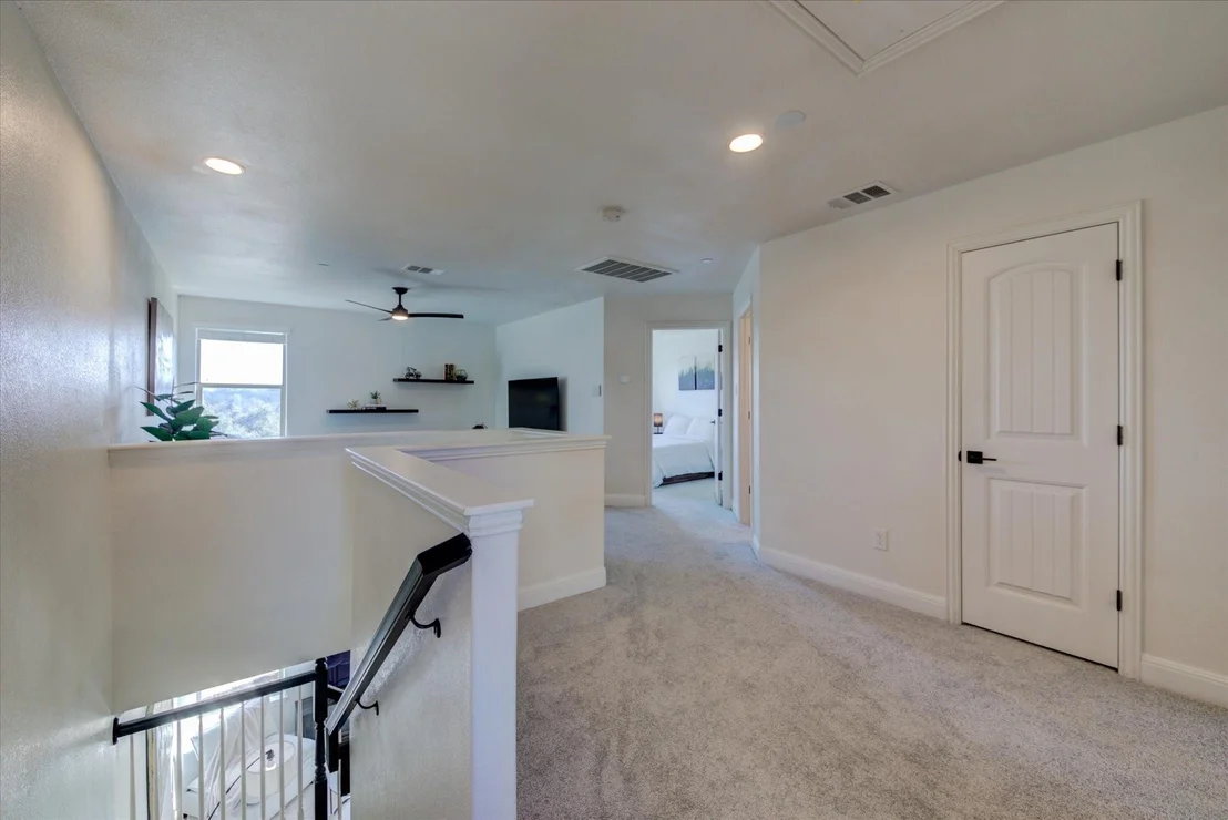 Photo of Unit 1702 at 700 Mandarin Flyway DR