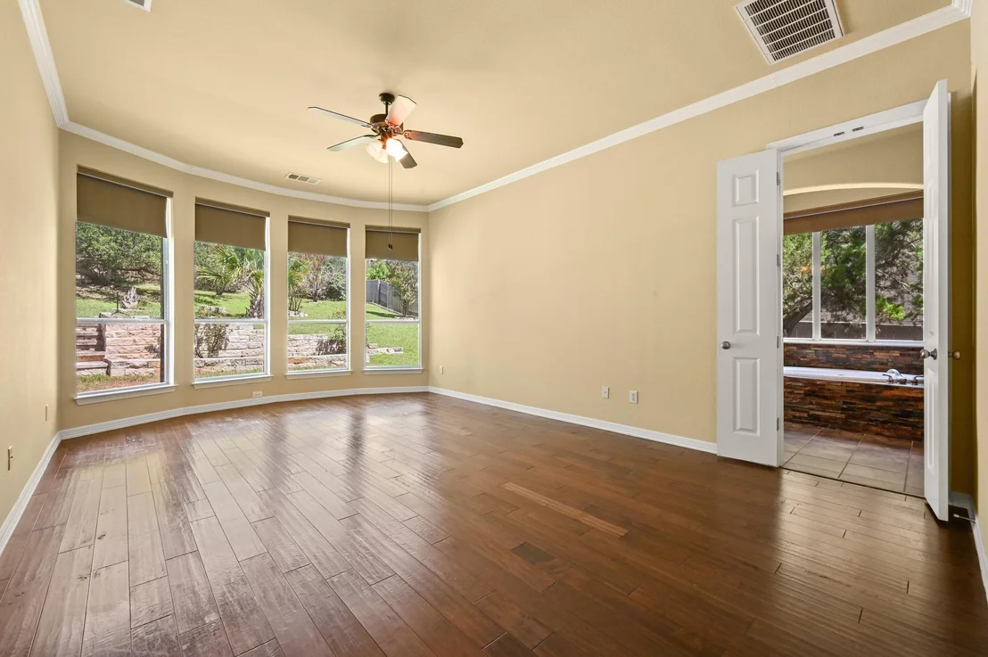 Photo of 180 Granite LN
