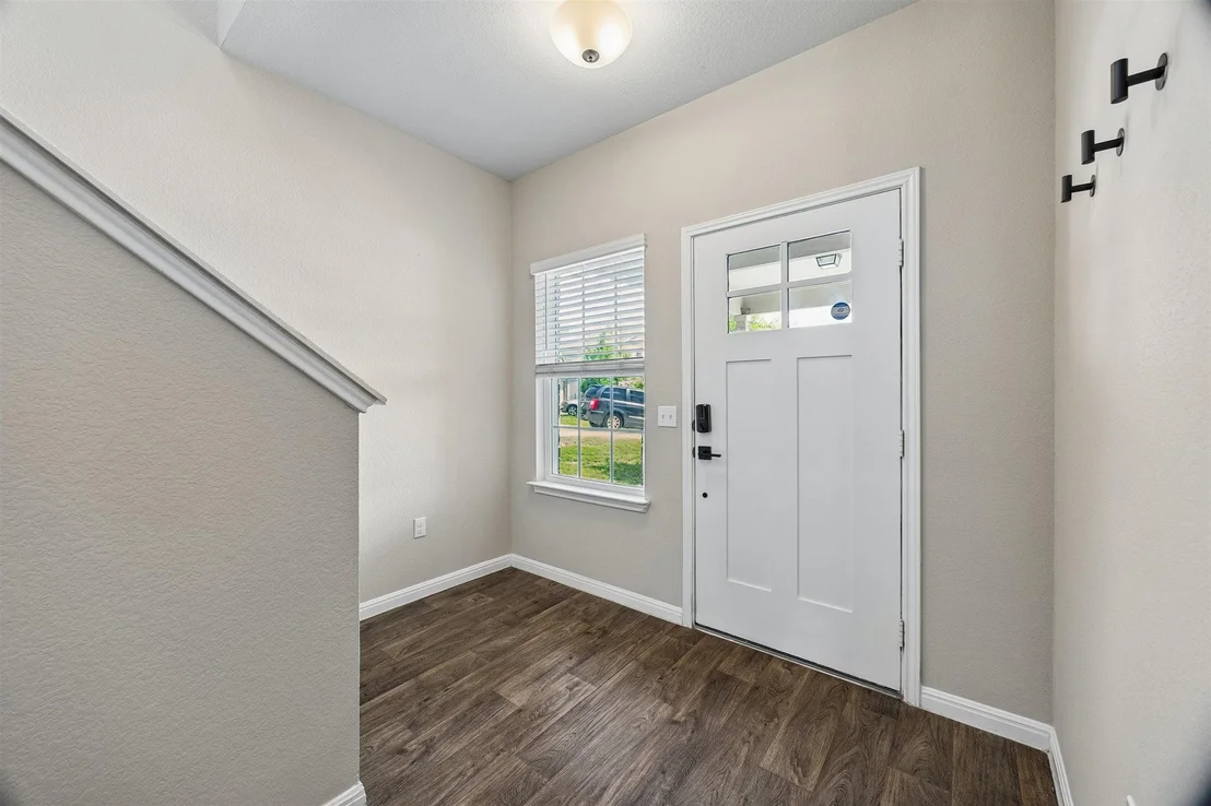Photo of 104 Blue Sage DR