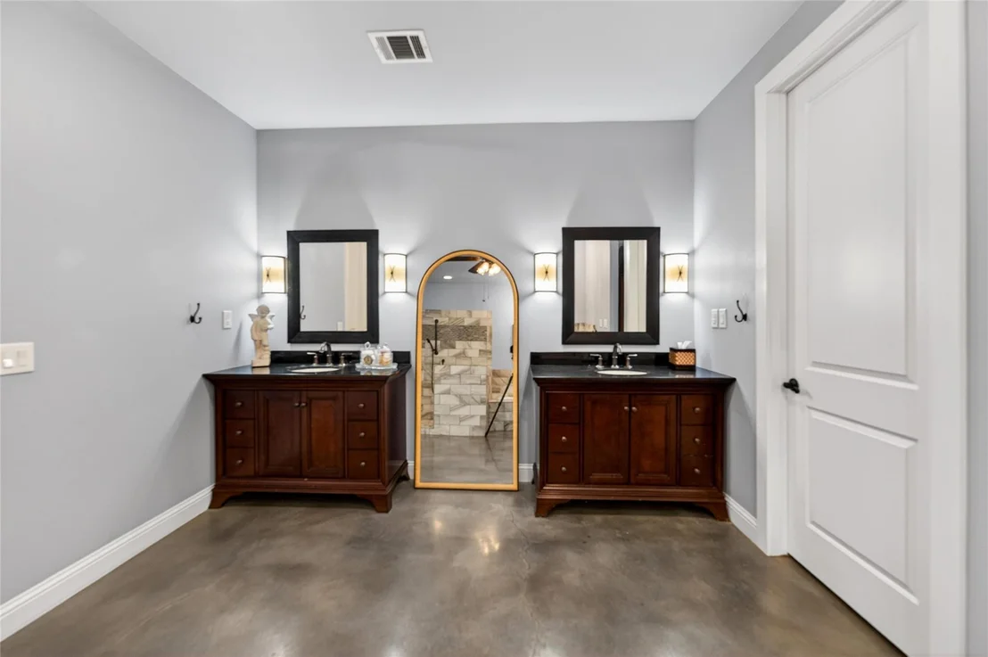 Photo of 1508 Successor RD