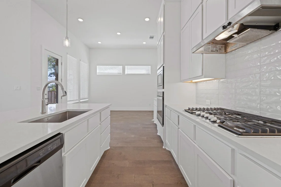 Photo of 1413 Kneehigh LN
