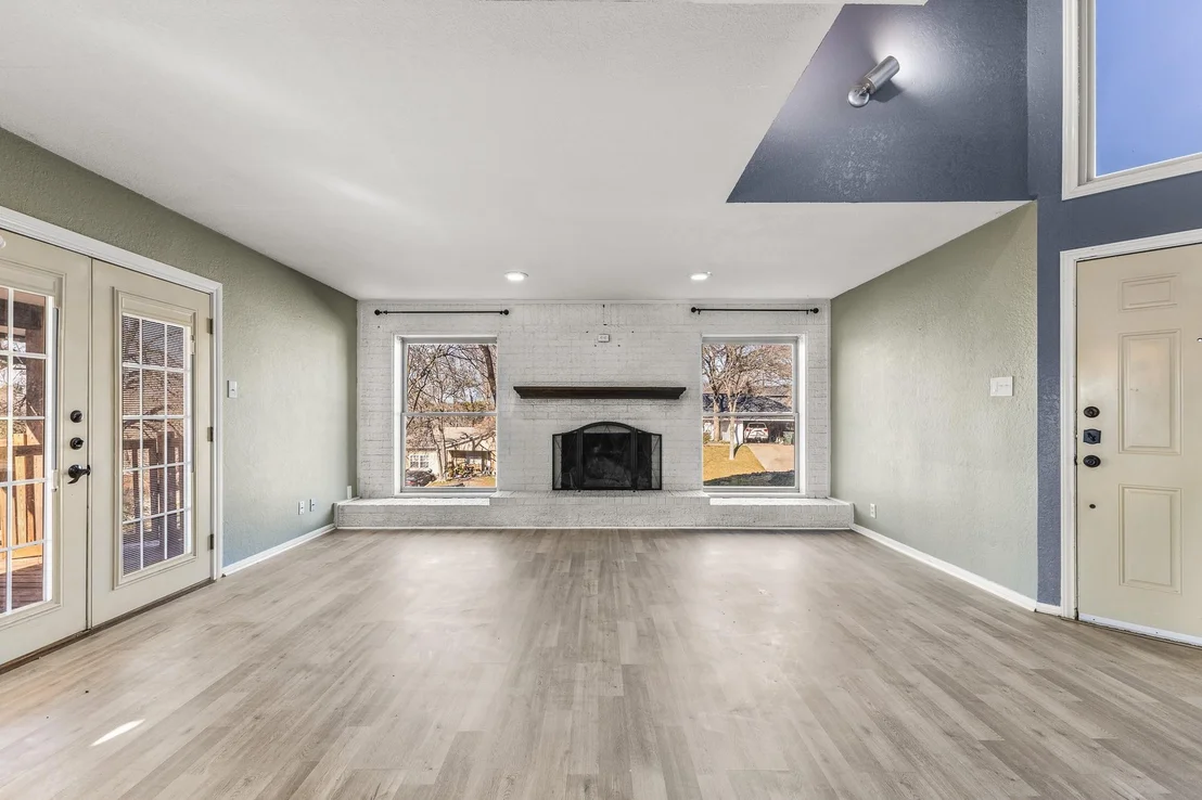 Photo of 4001 Trailwood DR