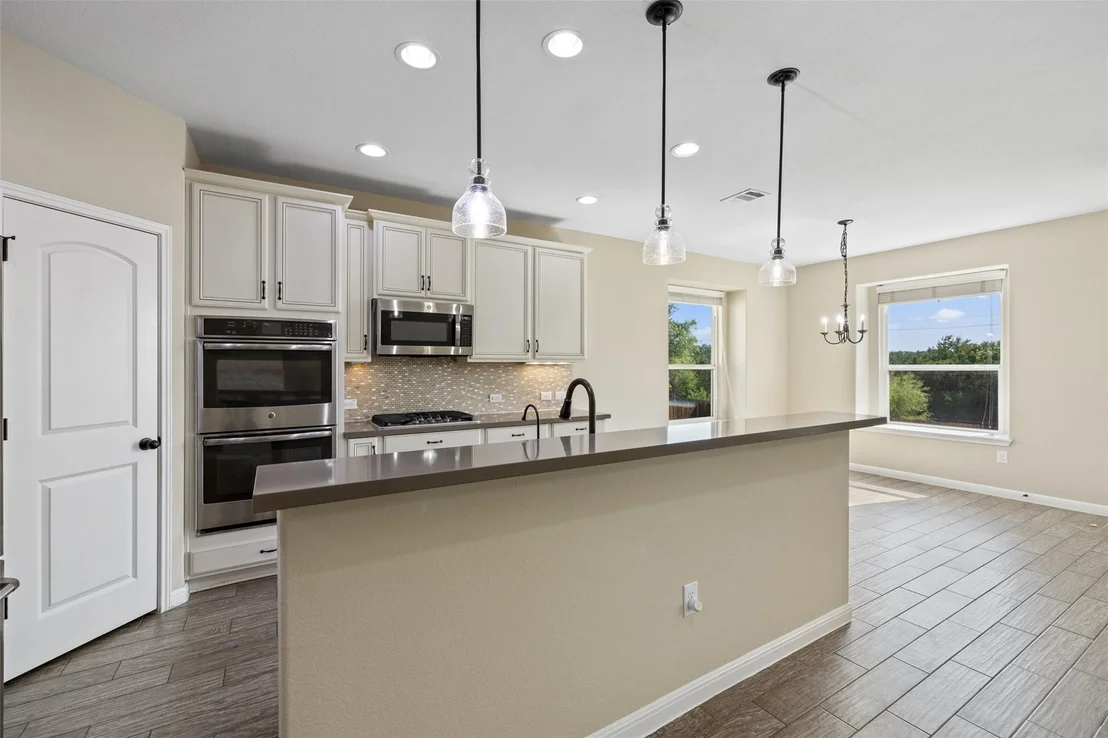 Photo of 11512 Reading WAY