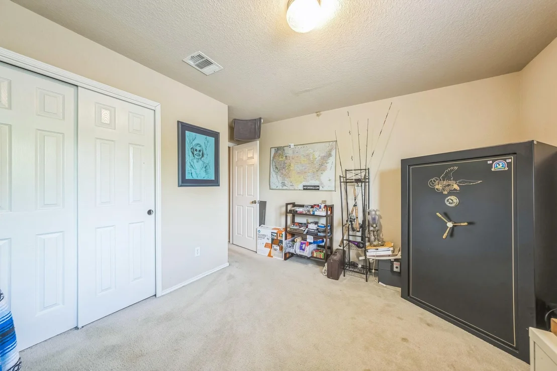 Photo of 633 Sweet Leaf LN