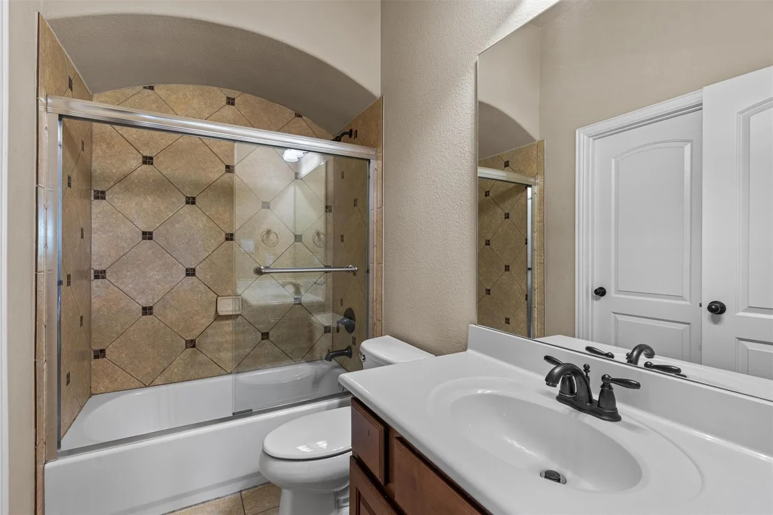 Photo of 2817 Bear Springs TRL